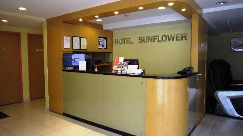 Ibis Budget Singapore Ametrine Bagian luar foto