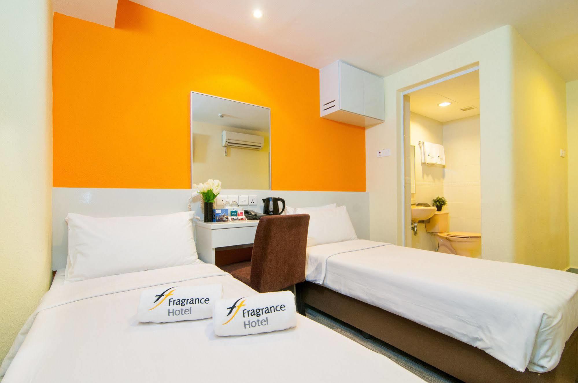 Ibis Budget Singapore Ametrine Bagian luar foto