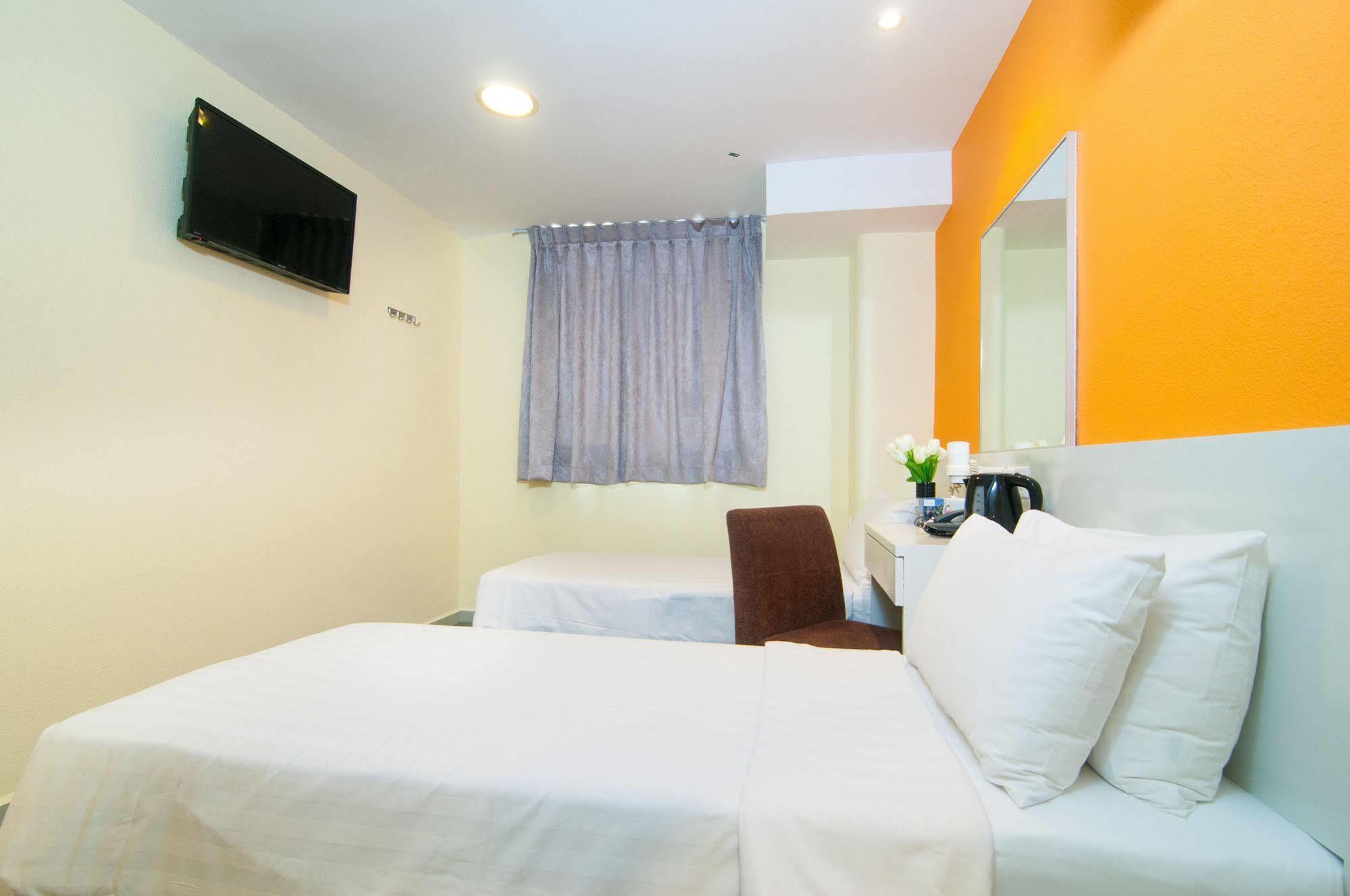Ibis Budget Singapore Ametrine Bagian luar foto